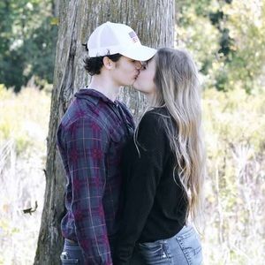 Meet your Posher, Casey